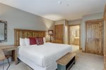 Master bedroom will typically feature king bed - Jackpine Lodge